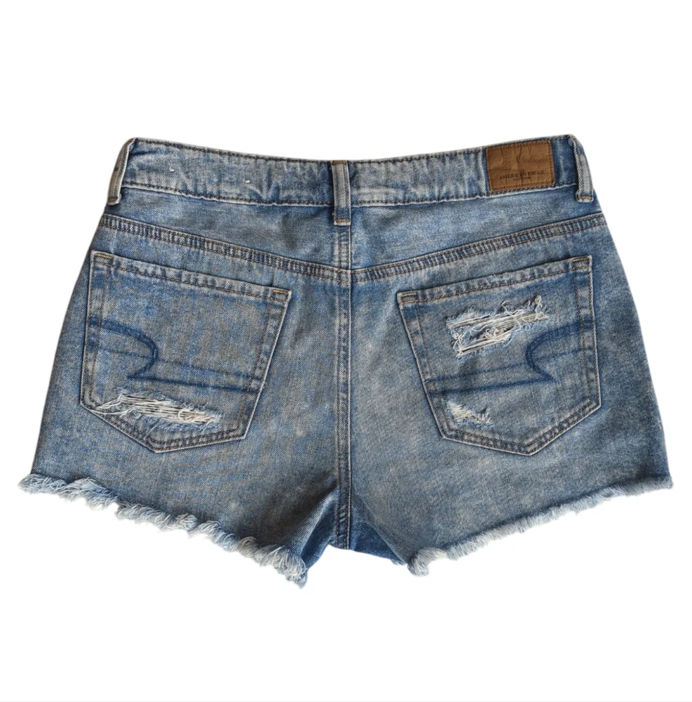 AEO Distressed Tom Girl Shortie Ripped Distressed Frayed Jean Shorts 2 Blue - Picture 6 of 15